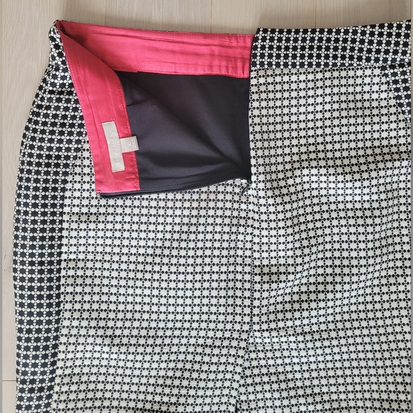 Banana Republic Lined Pencil Skirt - Picture 6 of 10